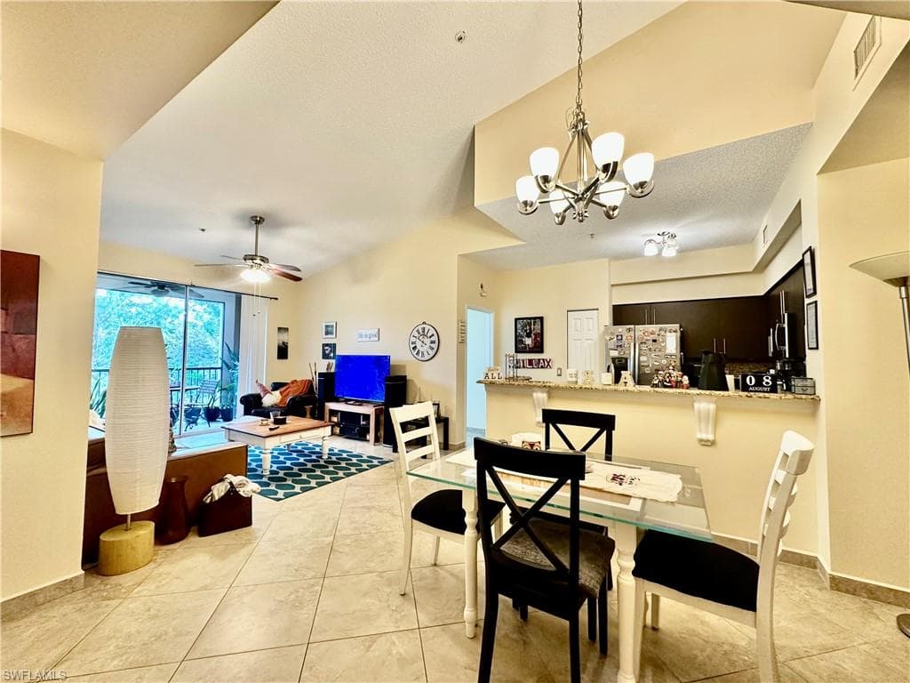 1230 Reserve WAY 304-4