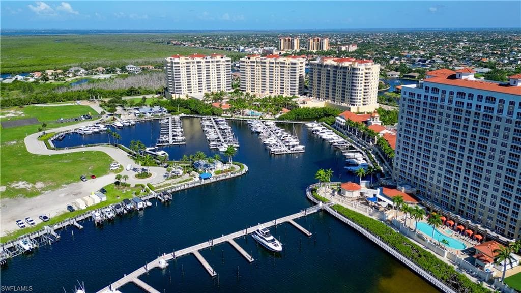 6081 Silver King BLVD 1002-42