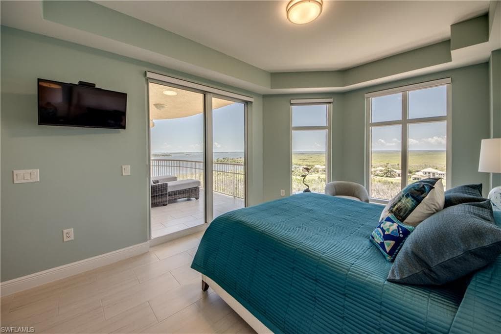 6081 Silver King BLVD 1002-22