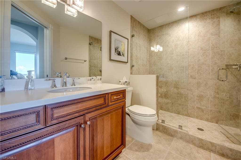 6081 Silver King BLVD 1002-28