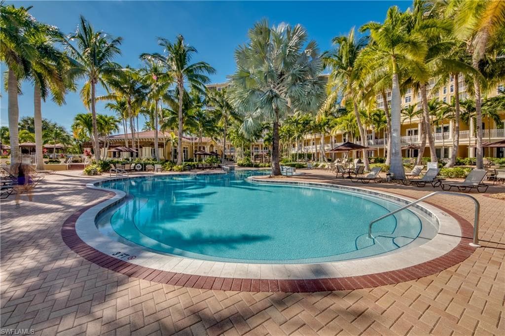 6081 Silver King BLVD 1002-40