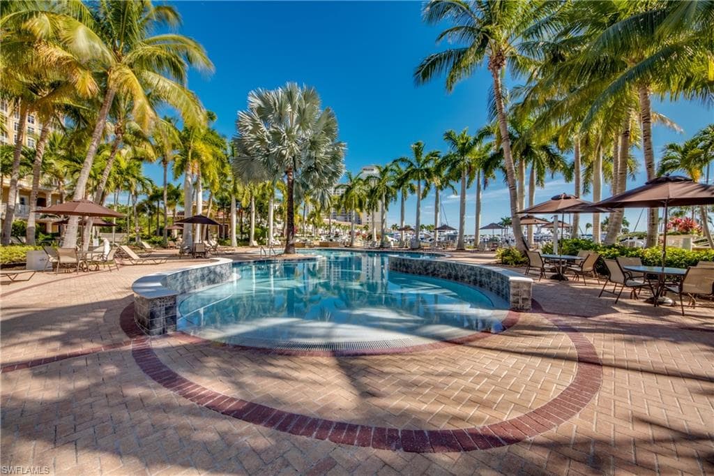 6081 Silver King BLVD 1002-39