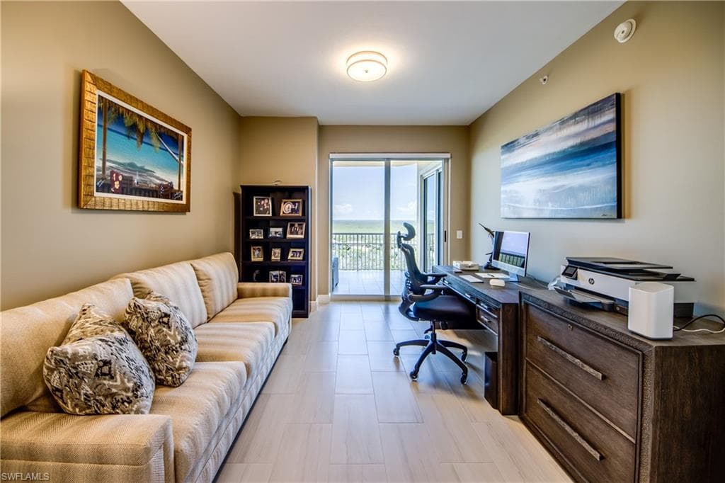6081 Silver King BLVD 1002-29