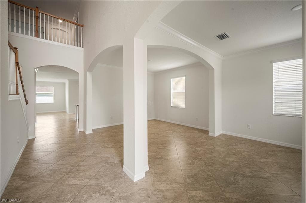 4234 bluegrass DR-12