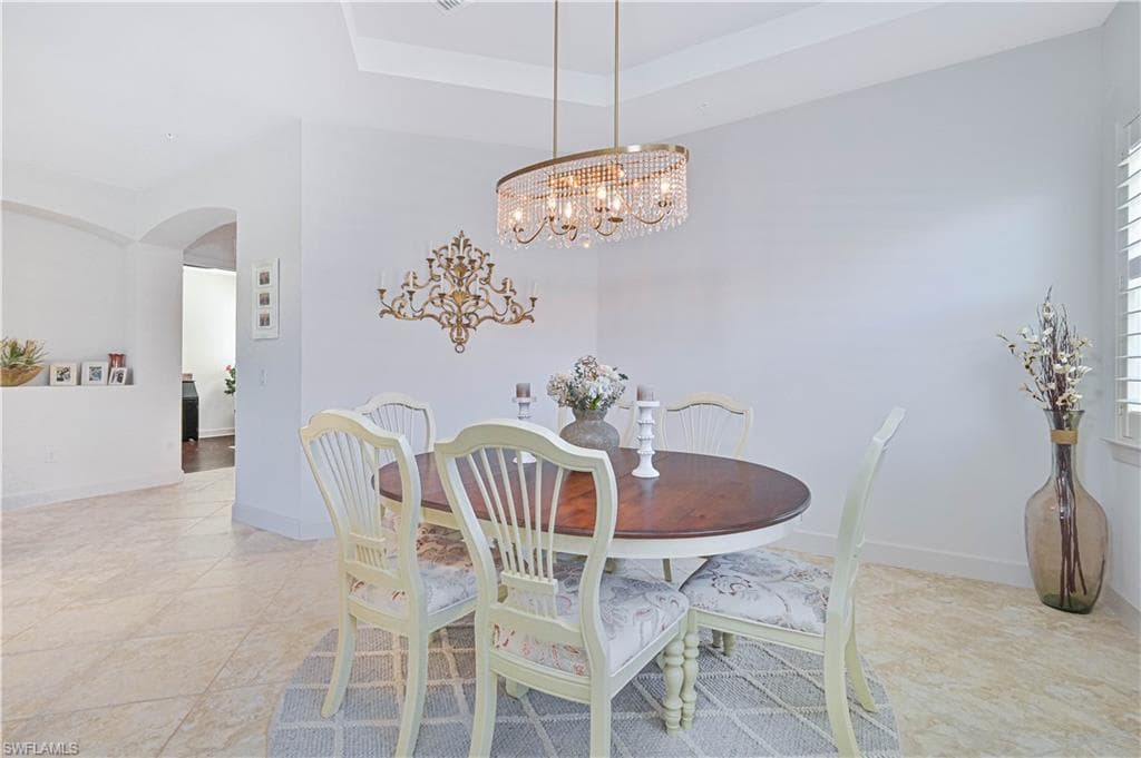 10251 Glastonbury CIR 201-26