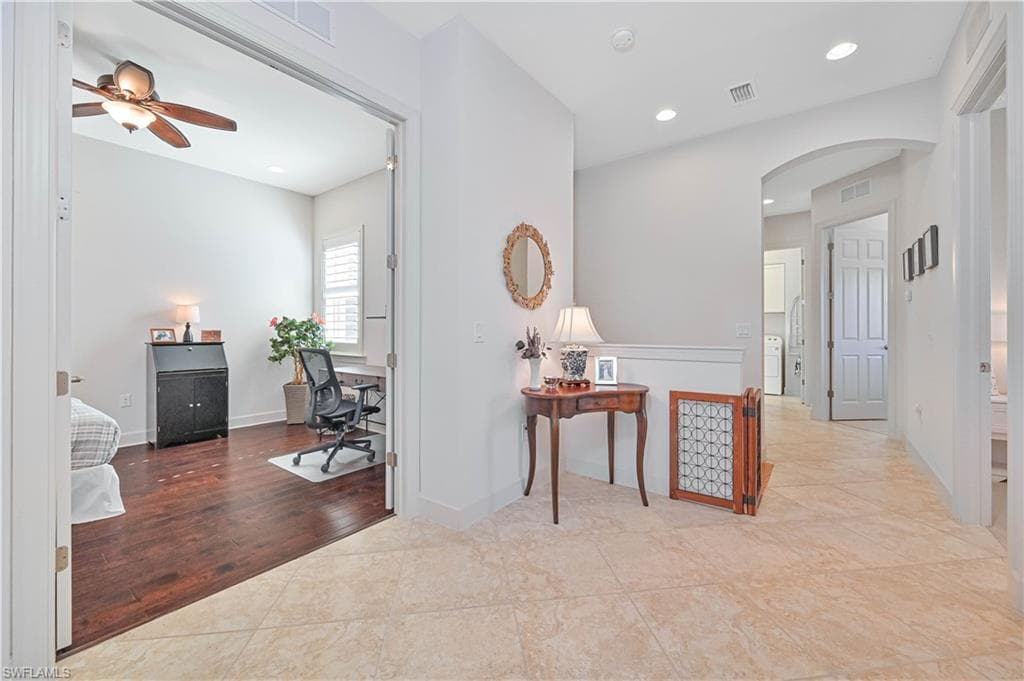 10251 Glastonbury CIR 201-34