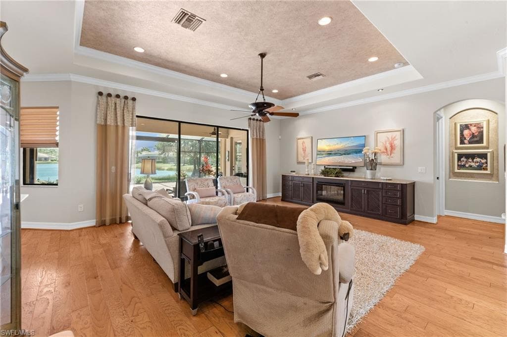 13501 Brown Bear RUN-9