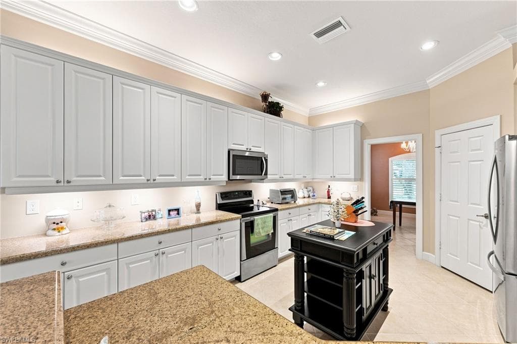 26443 Doverstone ST-18