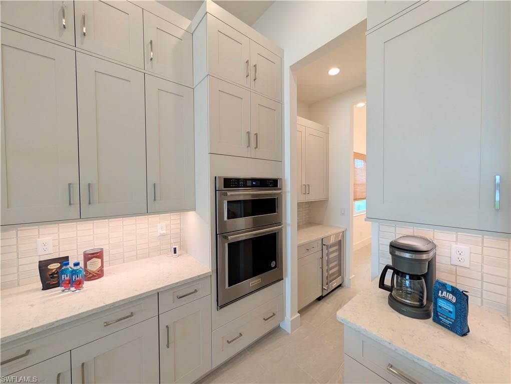 9077 Wisteria WAY-10