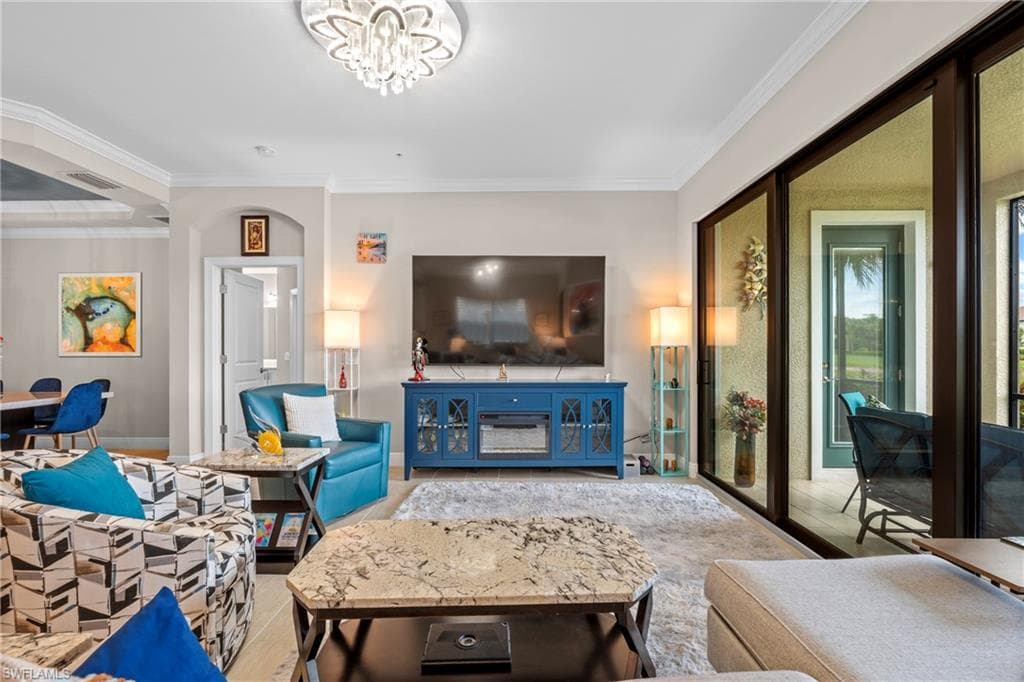 2137 FRANGIPANI CIR 102-9