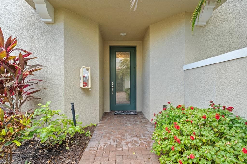 2137 FRANGIPANI CIR 102-25