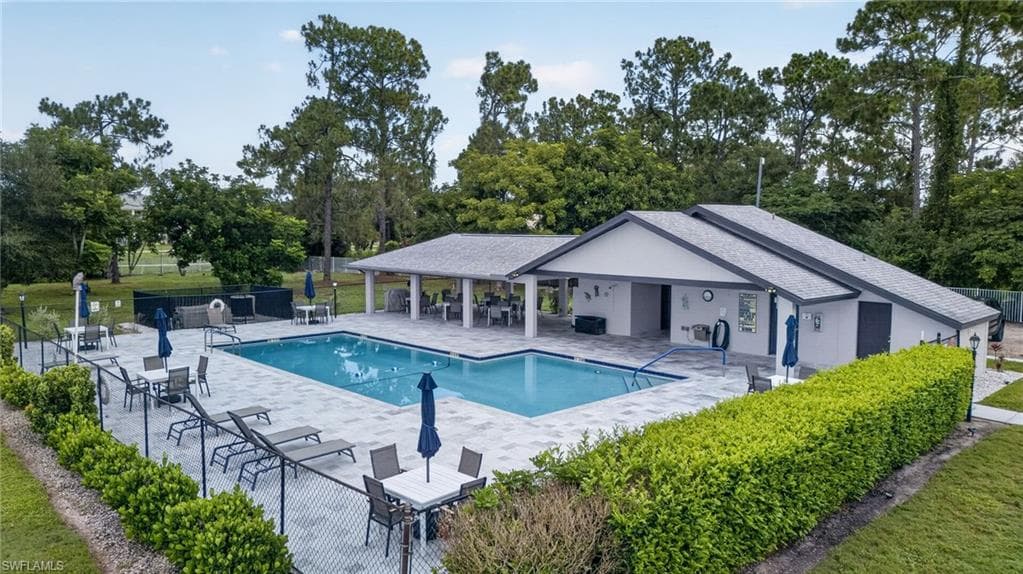 10452 Lakeport CT-22
