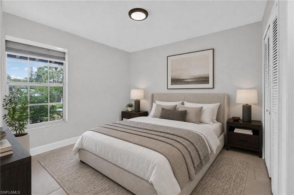 10452 Lakeport CT-14