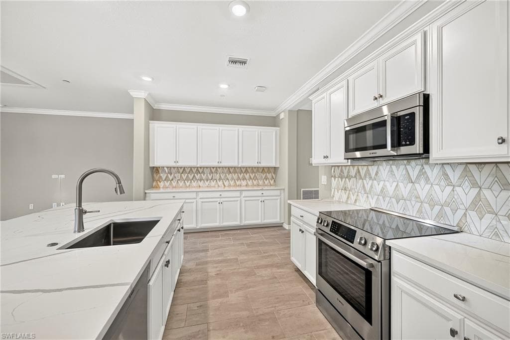 16279 Bonita Landing Circle-8