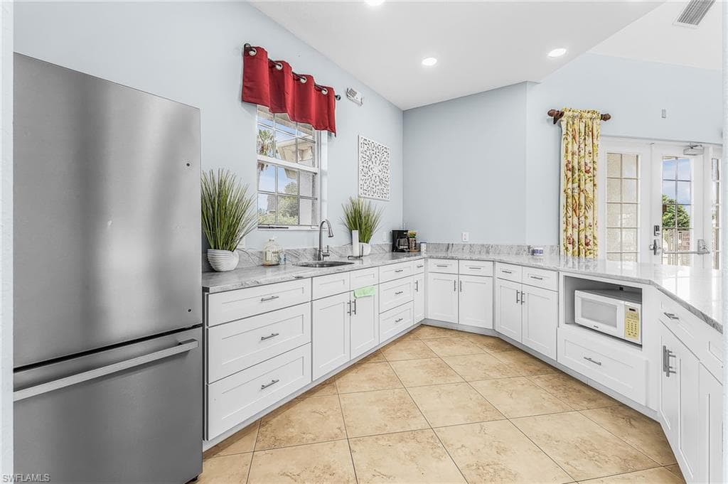 9159 Gladiolus Preserve CIR-38