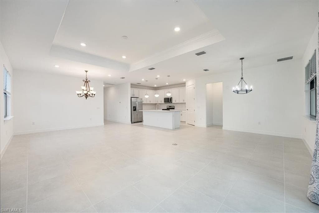 10335 Ventana LN-7