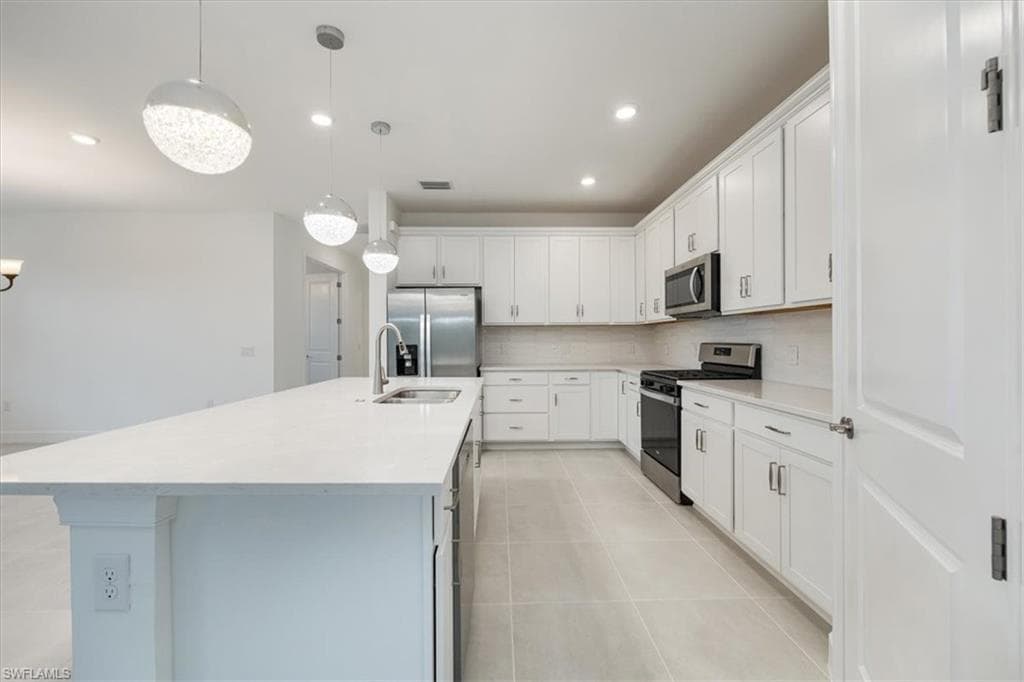 10335 Ventana LN-3