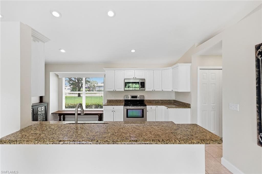 1073 Alhambra CIR-26