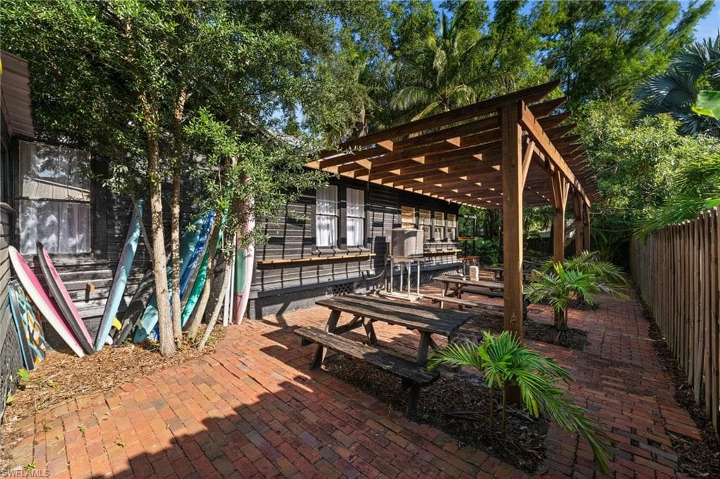2755 Providence ST-26