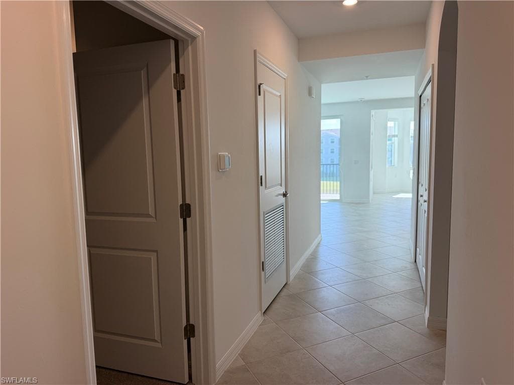 18411 Copperhead CT N 332-2