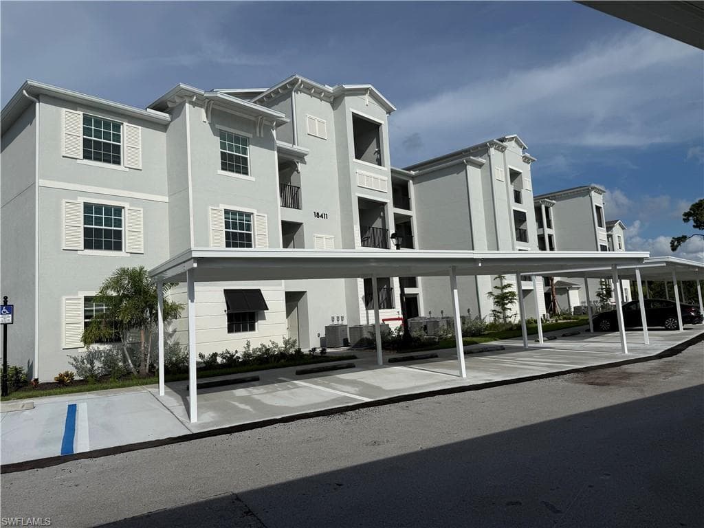18411 Copperhead CT N 332-32