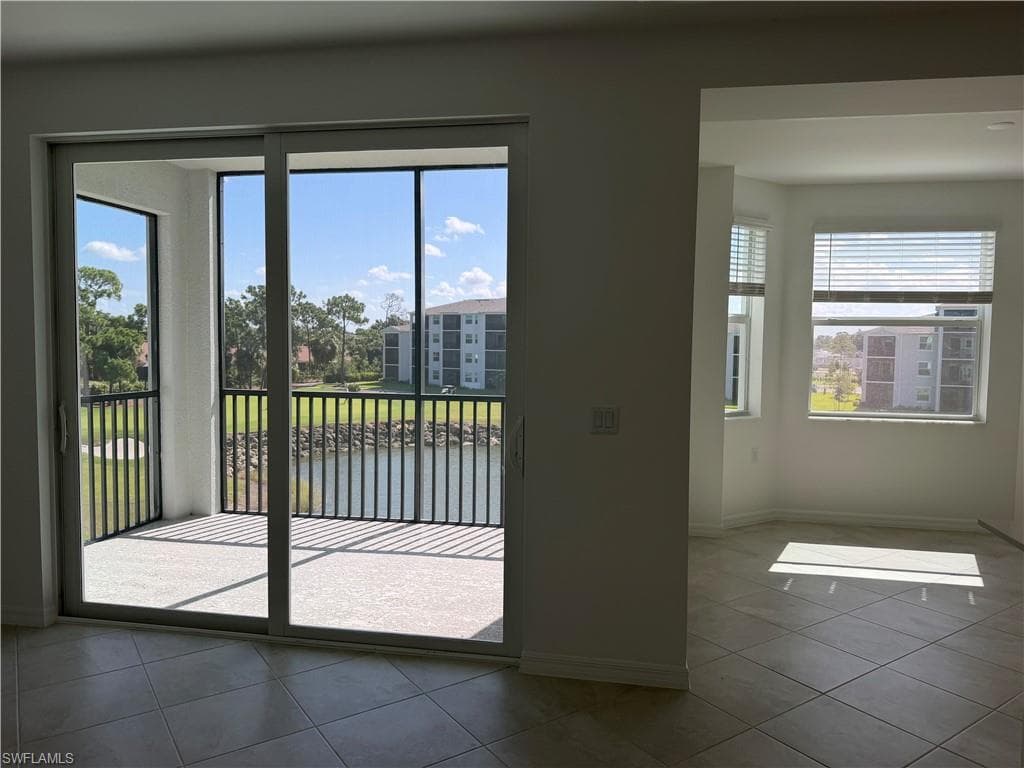18411 Copperhead CT N 332-28