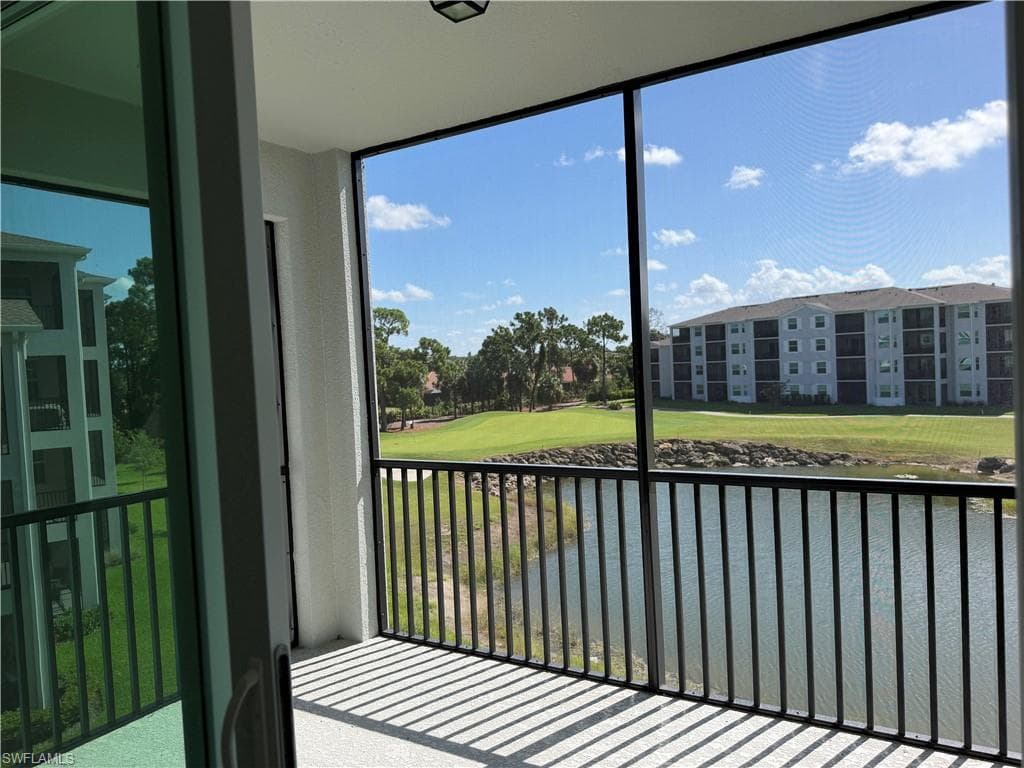 18411 Copperhead CT N 332-29