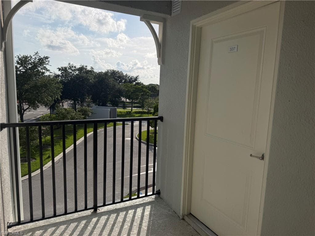 18411 Copperhead CT N 337-29