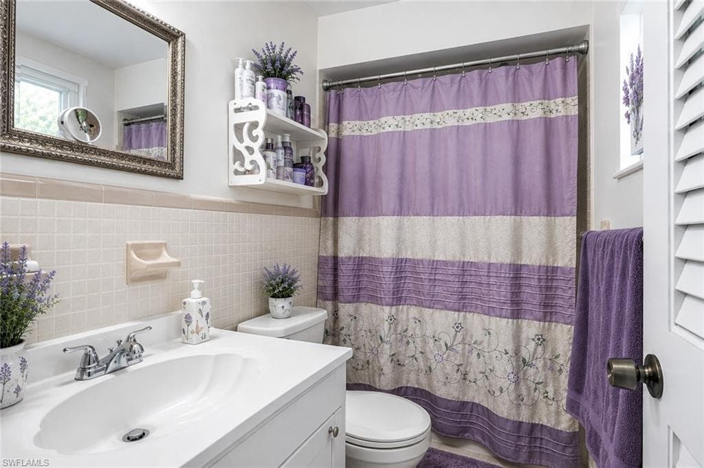 1352 Oaklawn CT-14
