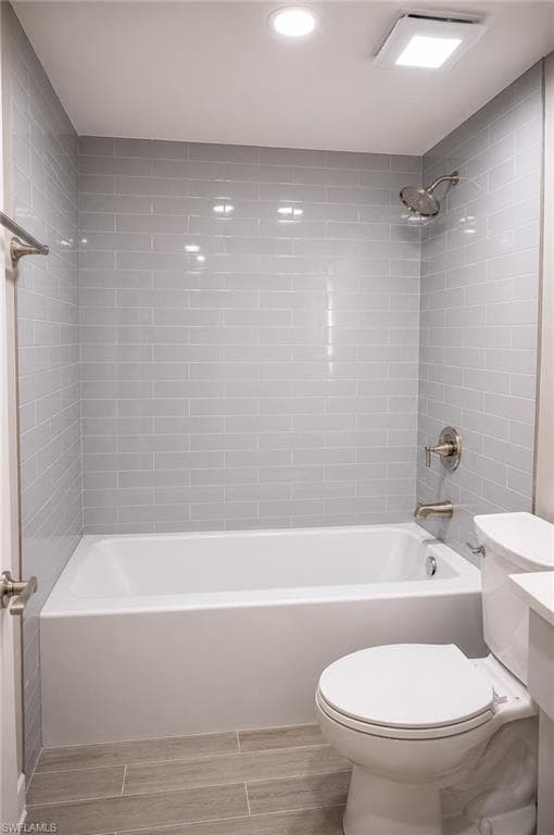 16341 Dublin CIR 105-16