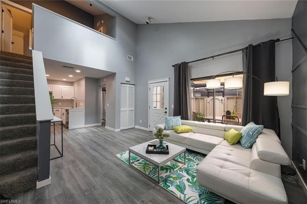 13405 Fox Chapel CT-6