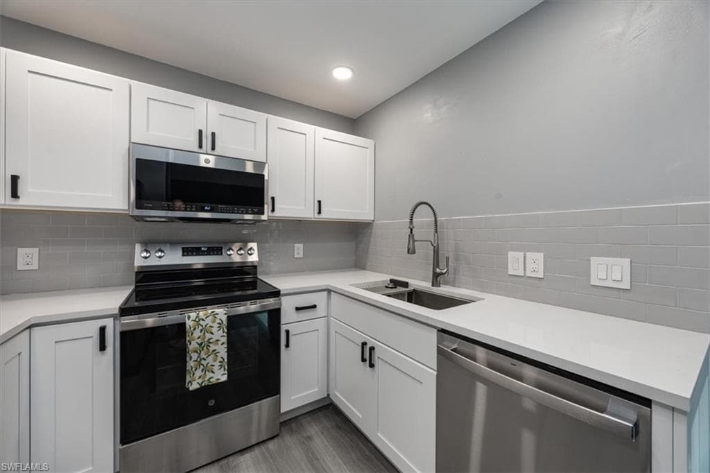 13405 Fox Chapel CT-8