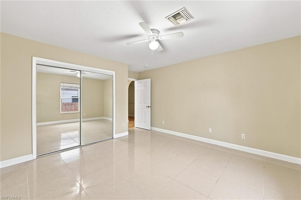 4438 Pine Lake RD-23