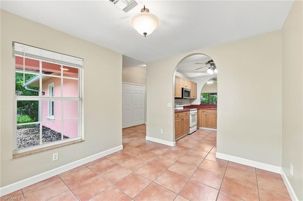 4438 Pine Lake RD-7