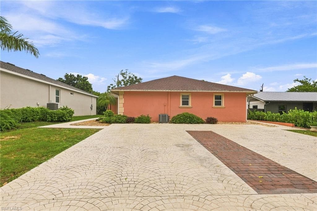 4438 Pine Lake RD-1