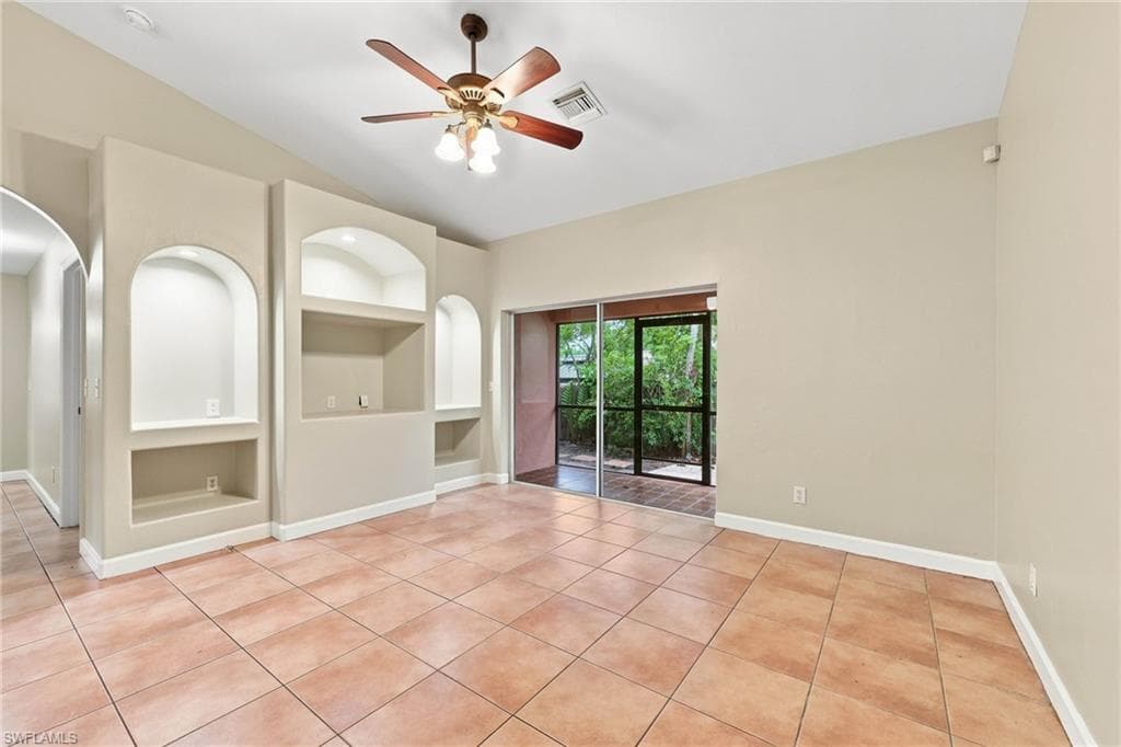 4438 Pine Lake RD-5