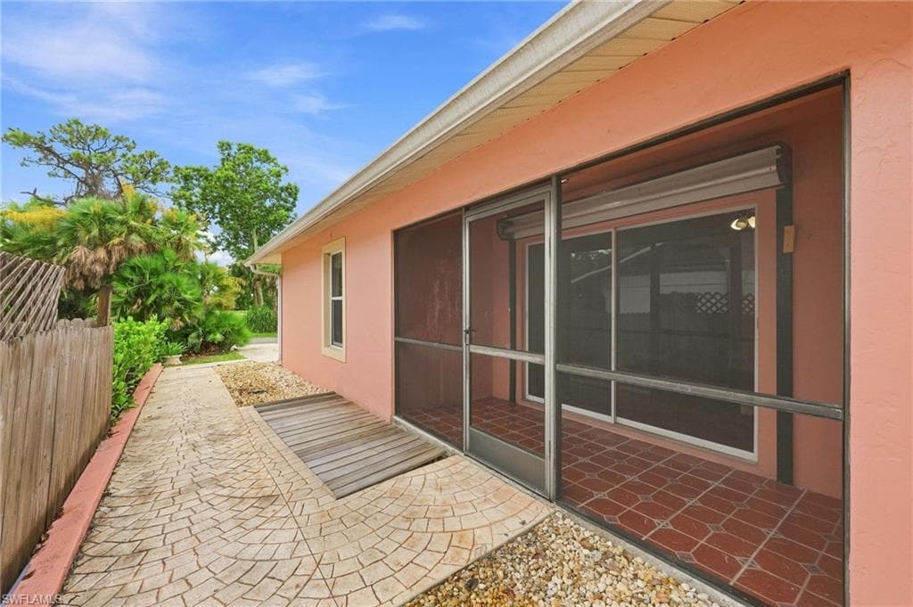4438 Pine Lake RD-29