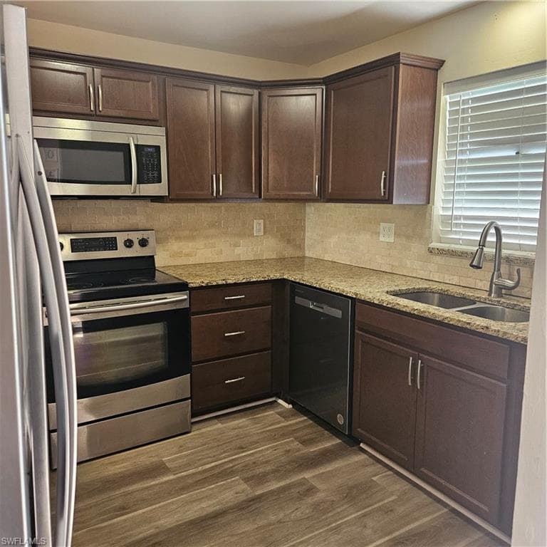 4616 Skyline BLVD 104-4
