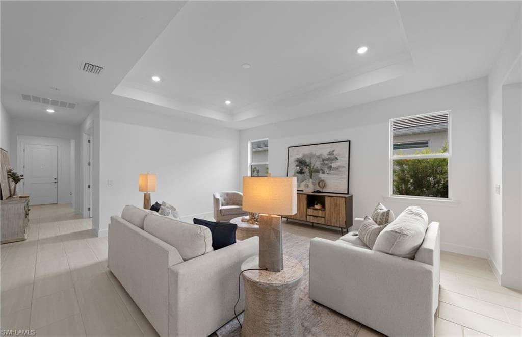 12583 Quartz DR-18
