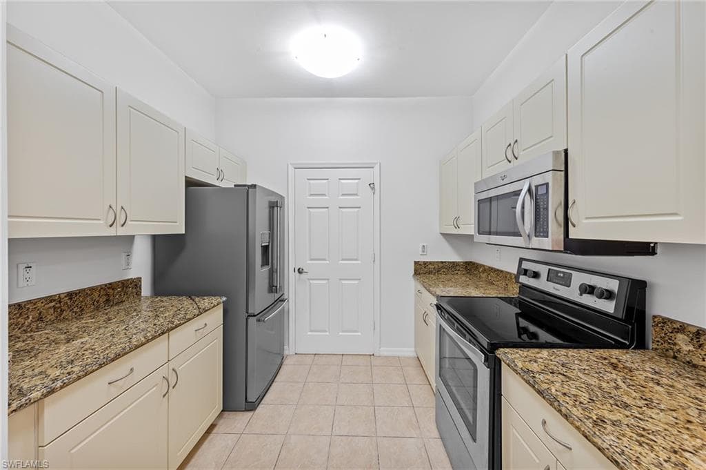 14764 Pinnacle PL 65-18