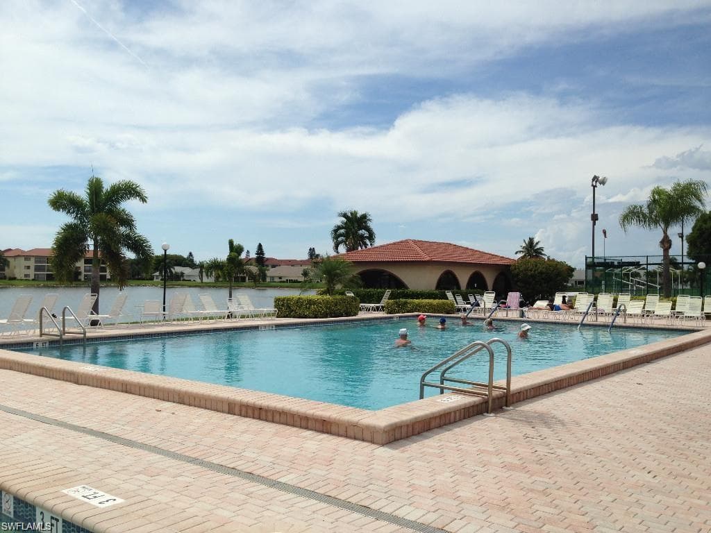 11060 Caravel CIR 105-28