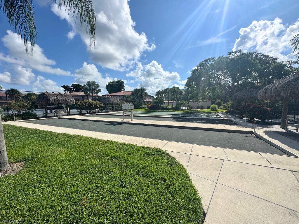27810 Hacienda East BLVD 205B-33
