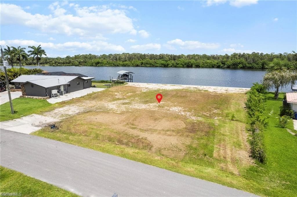 13838 River Forest DR-12