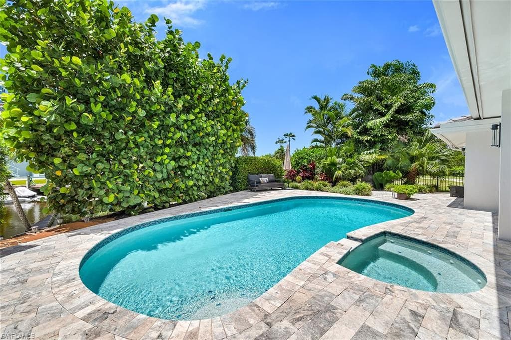 5215 Seashell AVE-36