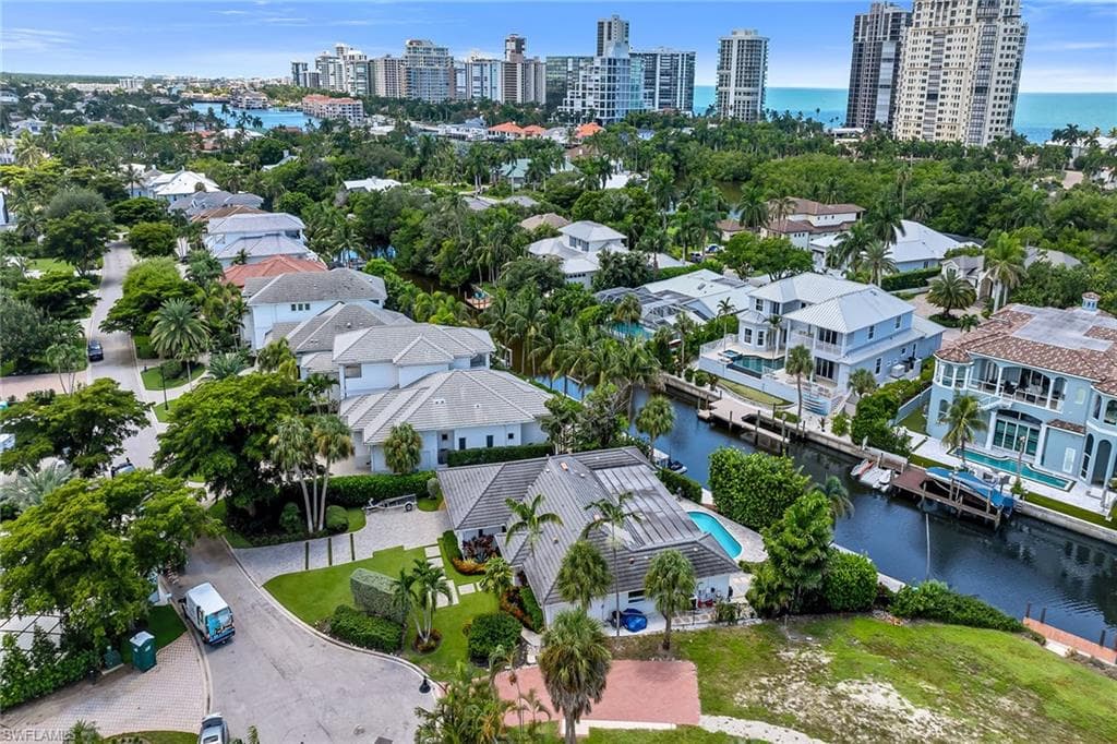5215 Seashell AVE-48