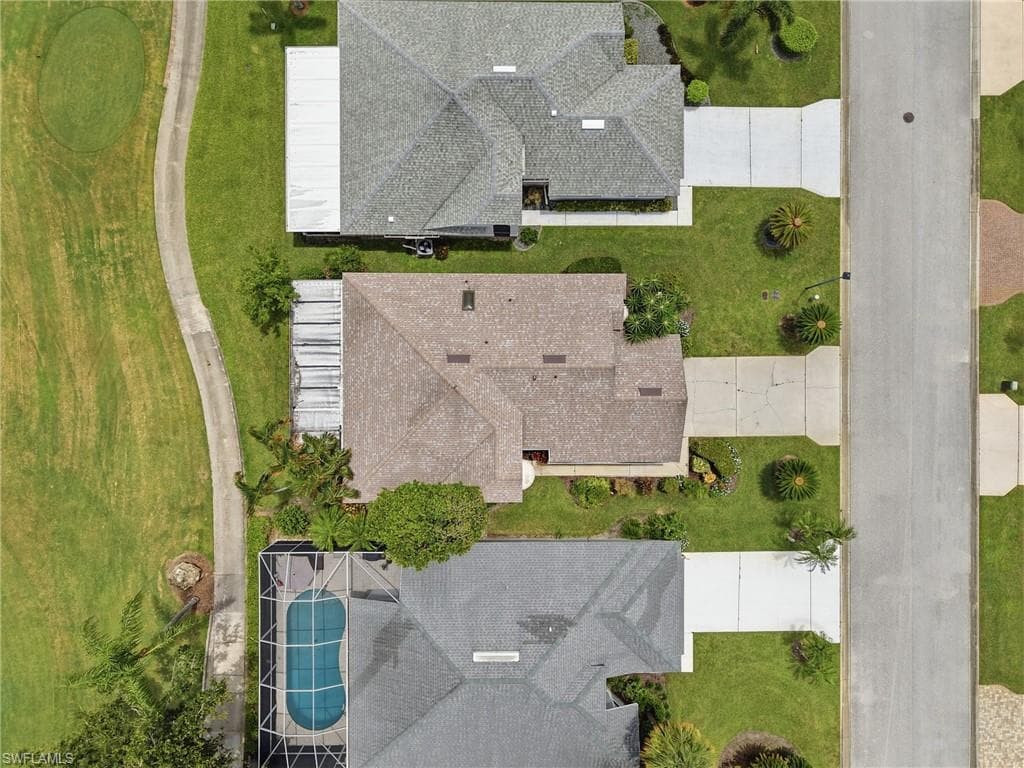 20918 Country Barn DR-39