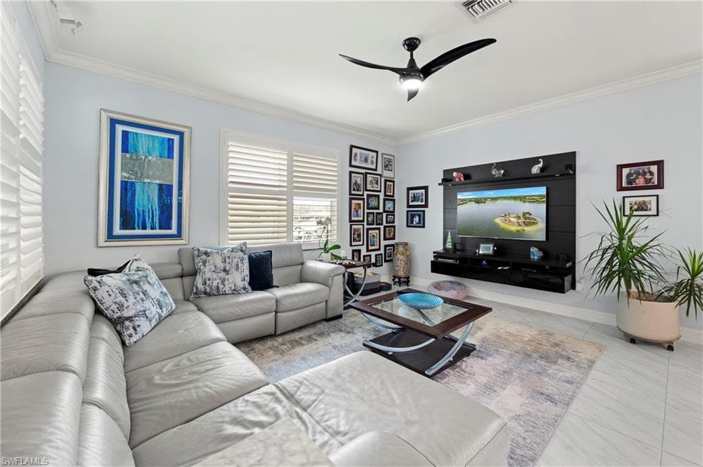 9372 Lake Abby LN-10