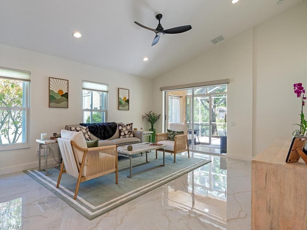 8901 Cascades Isle BLVD-6