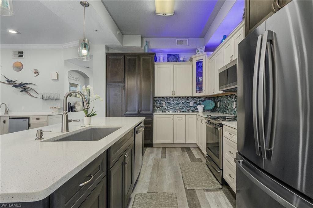 175 Shadroe Cove CIR 1101-12