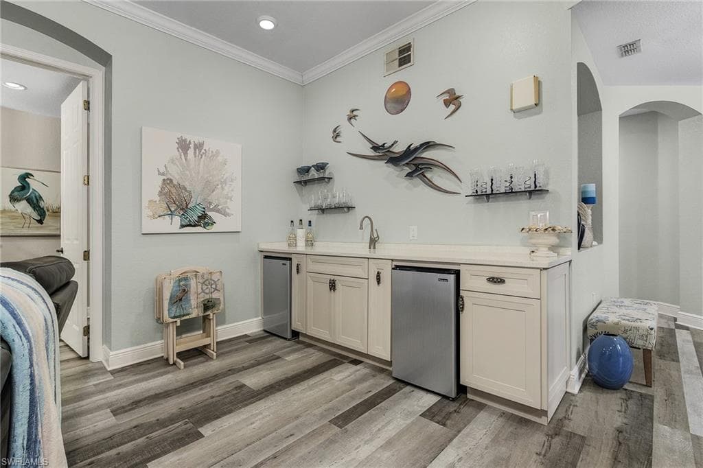 175 Shadroe Cove CIR 1101-10